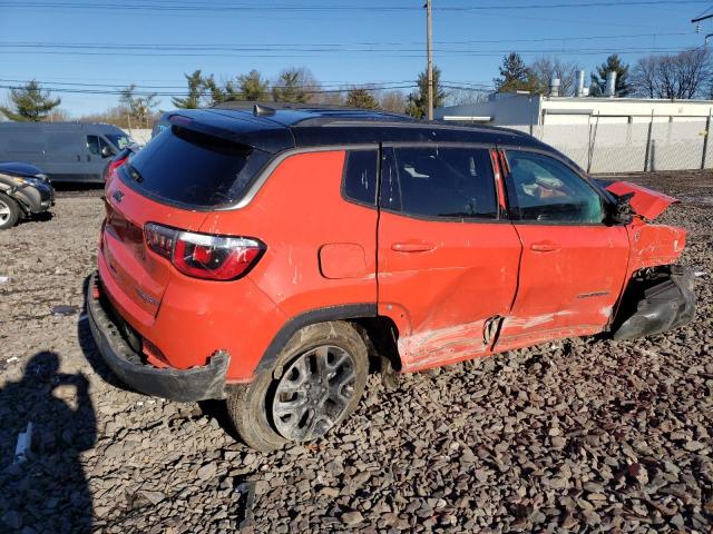 3C4NJDDB9KT668147 - 2019 JEEP COMPASS TRAILHAWK RED photo 3