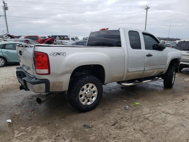 1GT220C81BZ305428 - 2011 GMC SIERRA K2500 SLE SILVER photo 3