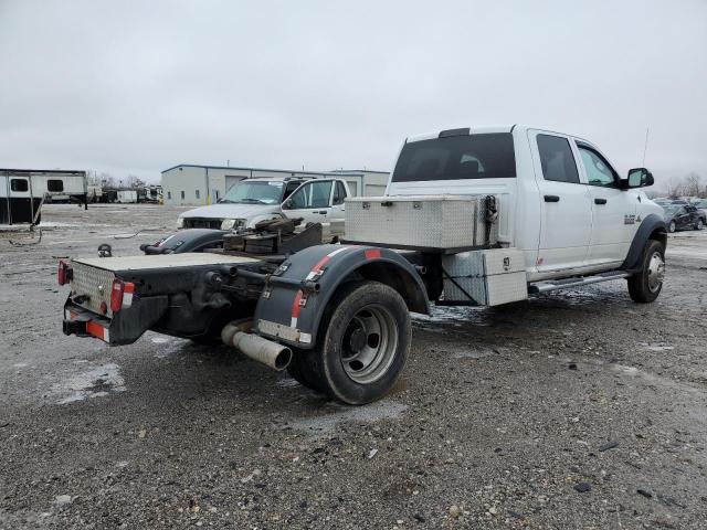 3C7WRNFL3GG231868 - 2016 RAM 5500 WHITE photo 3