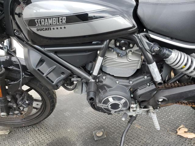 ML015AXG8HT001454 - 2017 DUCATI SCRAMBLER BLACK photo 6