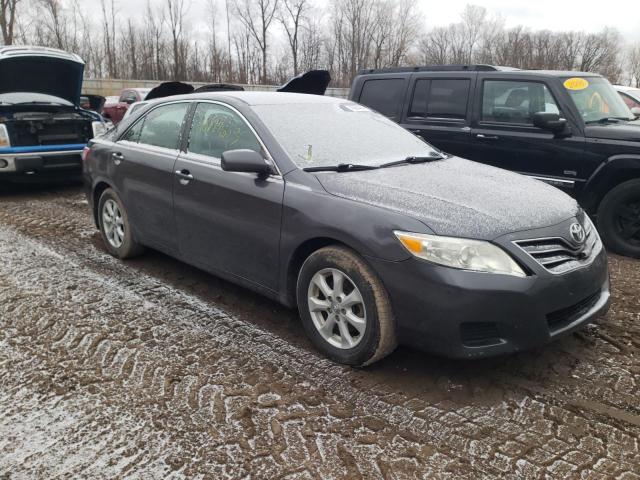 4T4BF3EK6BR180813 - 2011 TOYOTA CAMRY BASE 灰色 照片 4