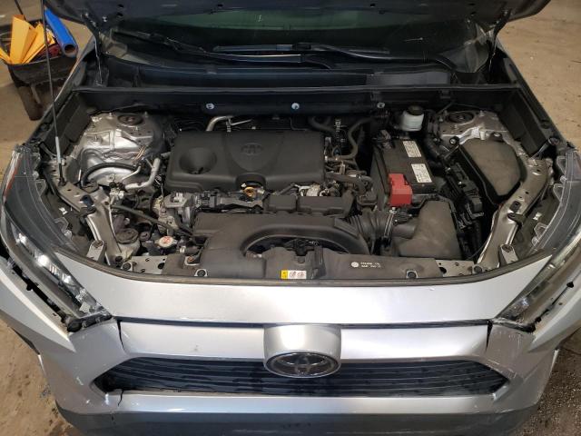 2T3F1RFV1KC011748 - 2019 TOYOTA RAV4 LE SILVER photo 12