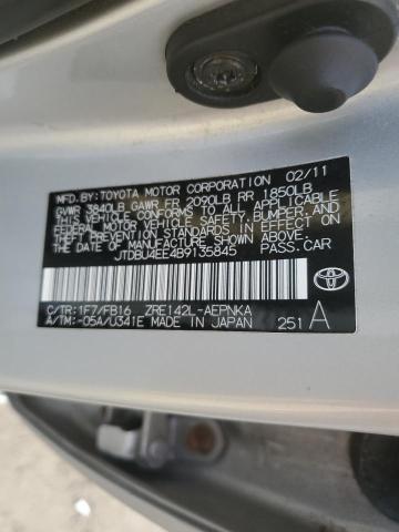 JTDBU4EE4B9135845 - 2011 TOYOTA COROLLA BASE SILVER photo 12