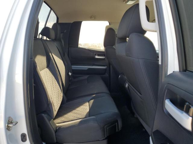 5TFUW5F18GX537780 - 2016 TOYOTA TUNDRA DOUBLE CAB SR/SR5 WHITE photo 10