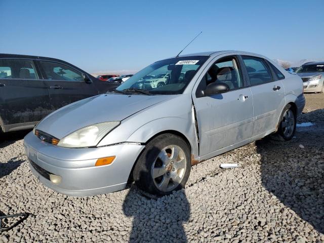 1FAFP38332W208157 - 2002 FORD FOCUS ZTS SILVER photo 1
