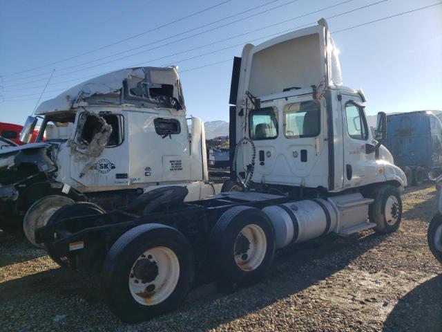 1FUJGEDR2DSFD3054 - 2013 FREIGHTLINER CASCADIA WHITE photo 4