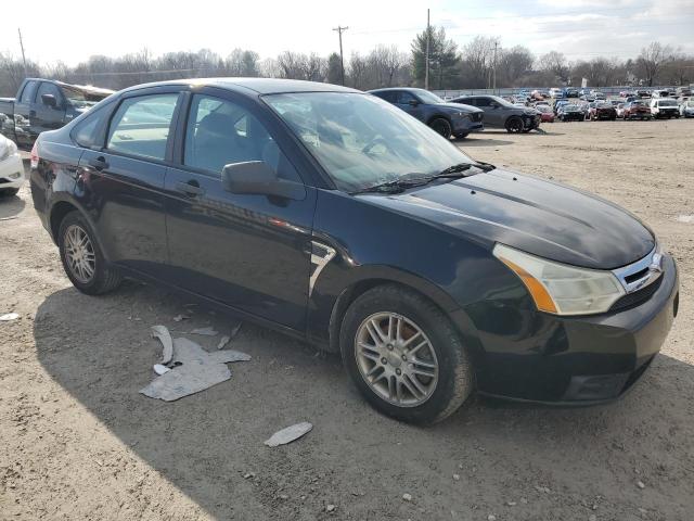 1FAHP35N18W143624 - 2008 FORD FOCUS SE BLACK photo 4