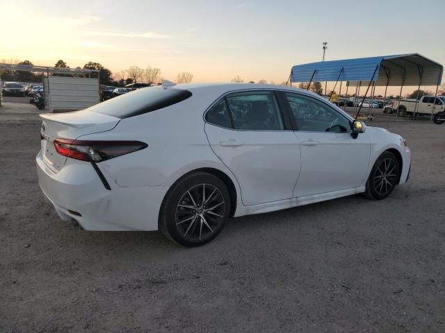 4T1T11AK6RU840799 - 2024 TOYOTA CAMRY SE NIGHT SHADE WHITE photo 3