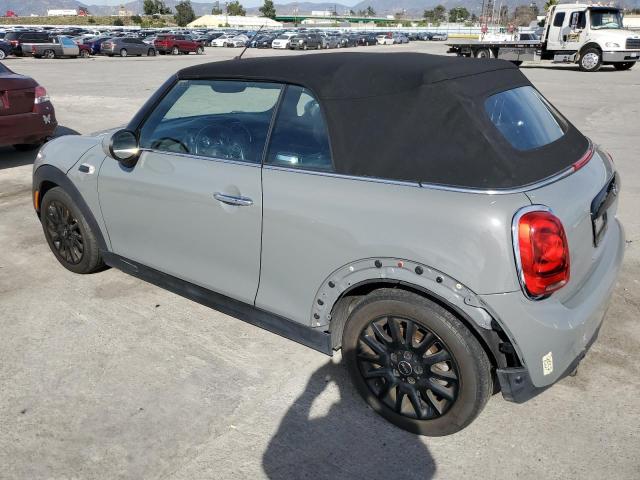 WMWWG5C59J3D01392 - 2018 MINI COOPER GRAY photo 2