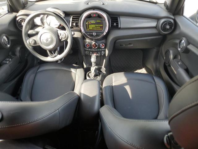 WMWWG5C59J3D01392 - 2018 MINI COOPER GRAY photo 8