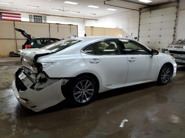 JTHBW1GG2J2193773 - 2018 LEXUS ES 300H WHITE photo 3