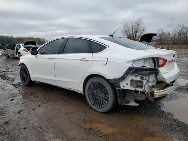 3FA6P0HD4GR277232 - 2016 FORD FUSION SE WHITE photo 2