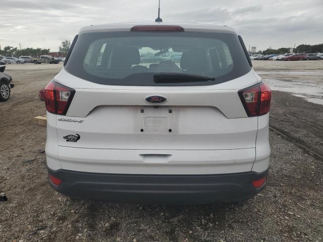 1FMCU0F73KUA75000 - 2019 FORD ESCAPE S WHITE photo 6