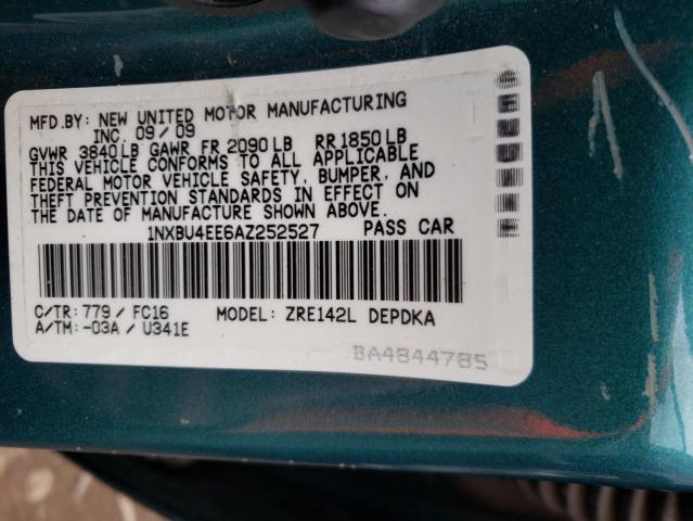 1NXBU4EE6AZ252527 - 2010 TOYOTA COROLLA BASE GREEN photo 12