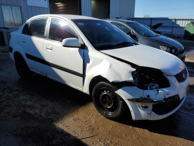 KNADE123066042848 - 2006 KIA RIO WHITE photo 4