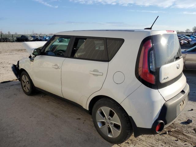 KNDJN2A29G7253269 - 2016 KIA SOUL WHITE photo 2