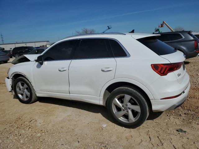 WA1AECF3XK1078768 - 2019 AUDI Q3 PREMIUM WHITE photo 2