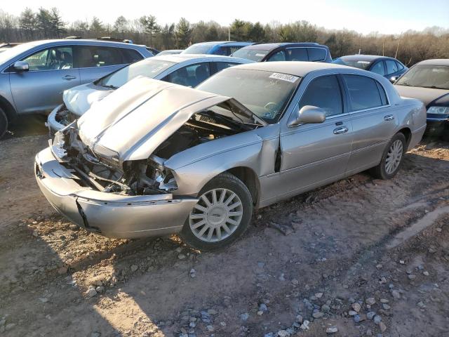 1LNHM81W63Y607899 - 2003 LINCOLN TOWN CAR EXECUTIVE TAN photo 1
