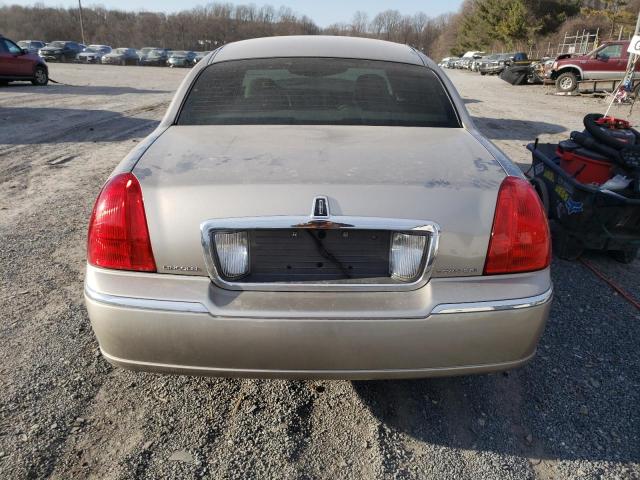 1LNHM81W63Y607899 - 2003 LINCOLN TOWN CAR EXECUTIVE TAN photo 6