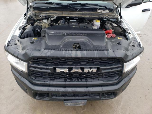 3C6UR5HL9NG377827 - 2022 RAM 2500 TRADESMAN WHITE photo 11