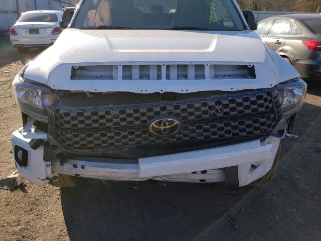 5TFUY5F12MX002725 - 2021 TOYOTA TUNDRA DOUBLE CAB SR/SR5 WHITE photo 11