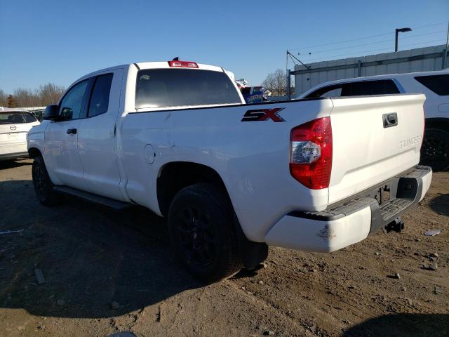 5TFUY5F12MX002725 - 2021 TOYOTA TUNDRA DOUBLE CAB SR/SR5 WHITE photo 2