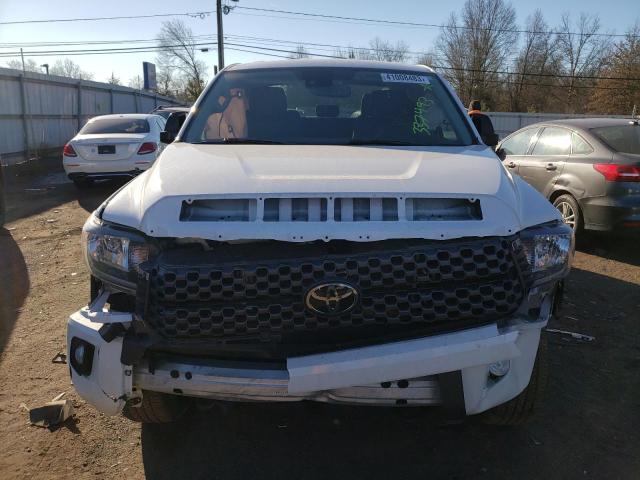 5TFUY5F12MX002725 - 2021 TOYOTA TUNDRA DOUBLE CAB SR/SR5 WHITE photo 5