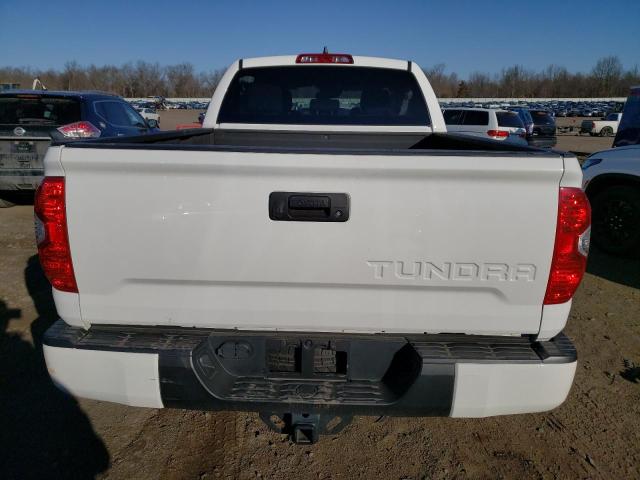 5TFUY5F12MX002725 - 2021 TOYOTA TUNDRA DOUBLE CAB SR/SR5 WHITE photo 6