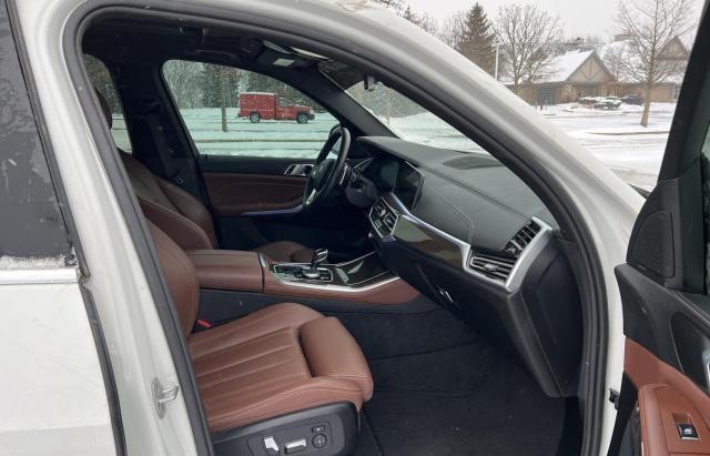 5UXCR6C03M9G52955 - 2021 BMW X5 XDRIVE40I WHITE photo 5