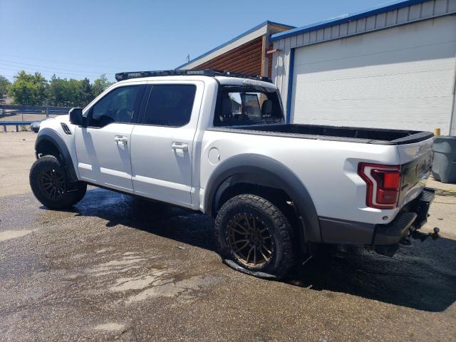 1FTFW1RGXJFE47464 - 2018 FORD F150 RAPTOR WHITE photo 2