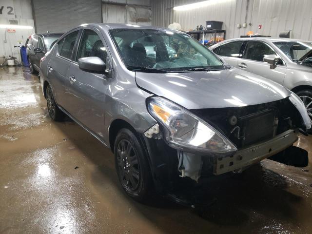 3N1CN7APXHL857334 - 2017 NISSAN VERSA S GRAY photo 4