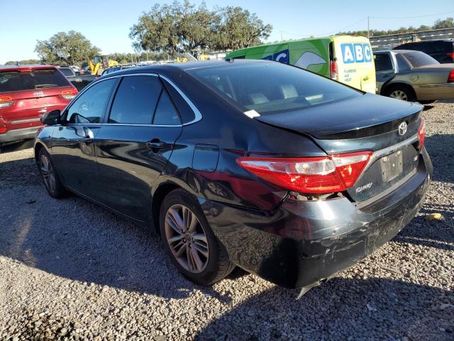 4T1BF1FK6GU118168 - 2016 TOYOTA CAMRY LE CHARCOAL photo 2