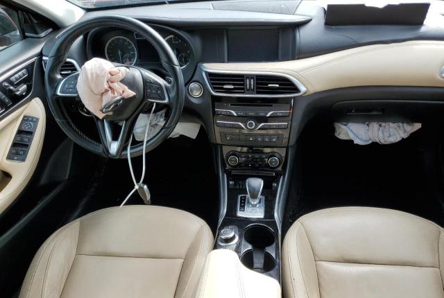 SJKCH5CPXJA055494 - 2018 INFINITI QX30 BASE Rot Foto 8