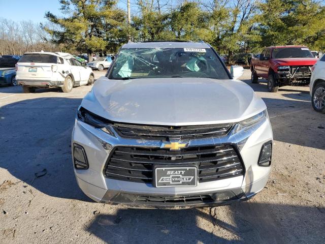 3GNKBFRS2KS567484 - 2019 CHEVROLET BLAZER PREMIER SILVER photo 5