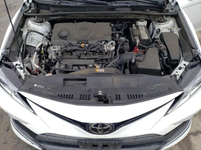 4T1C11AK5NU634741 - 2022 TOYOTA CAMRY LE WHITE photo 11