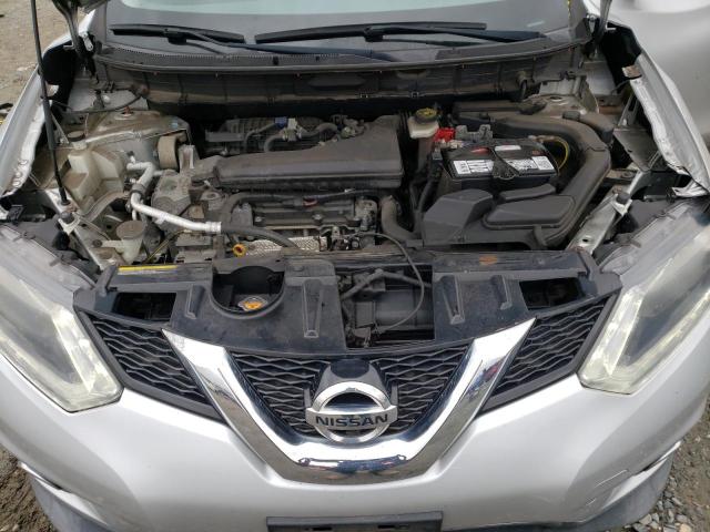 KNMAT2MV8GP667669 - 2016 NISSAN ROGUE S SILVER photo 11