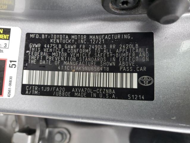 4T1C11AK9NU656418 - 2022 TOYOTA CAMRY LE SILVER photo 12