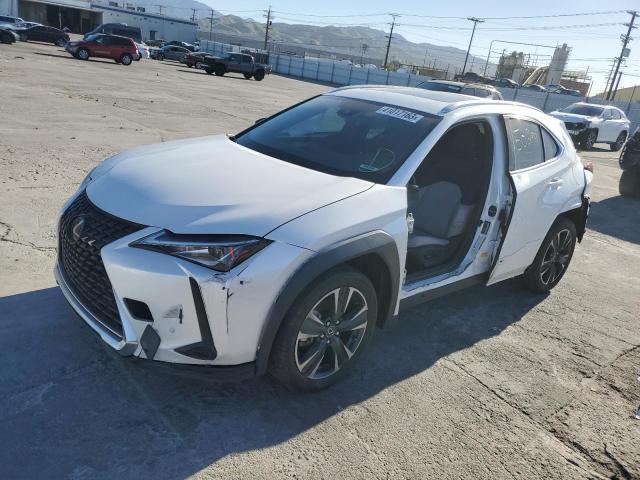 JTHX3JBHXL2022223 - 2020 LEXUS UX 200 WHITE photo 1