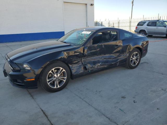 1ZVBP8AM1E5311674 - 2014 FORD MUSTANG BLACK photo 1