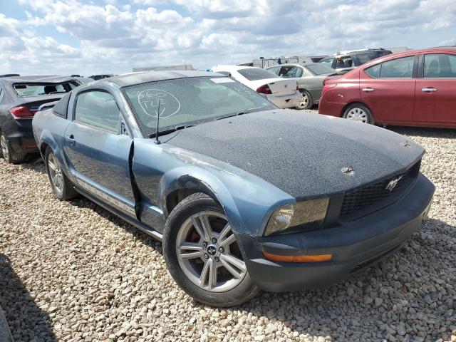 1ZVFT80N655125345 - 2005 FORD MUSTANG BLUE photo 1
