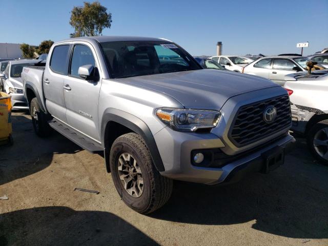 3TMCZ5AN4LM333622 - 2020 TOYOTA TACOMA DOUBLE CAB GRAY photo 4