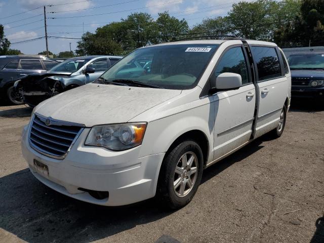 2A4RR5DX3AR142152 - 2010 CHRYSLER TOWN AND C TOURING WHITE photo 1