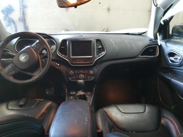 1C4PJMBX8KD185942 - 2019 JEEP CHEROKEE TRAILHAWK BLACK photo 8