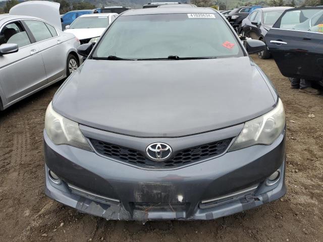 4T1BF1FK6DU263481 - 2013 TOYOTA CAMRY L CHARCOAL photo 5