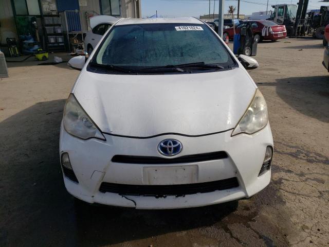 JTDKDTB33D1555109 - 2013 TOYOTA PRIUS C WHITE photo 5