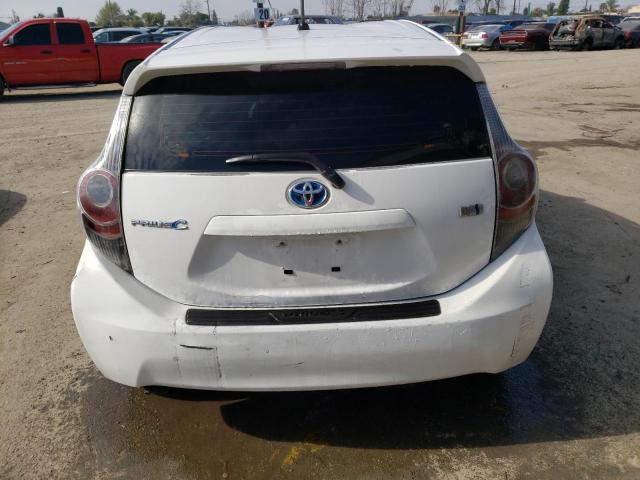 JTDKDTB33D1555109 - 2013 TOYOTA PRIUS C WHITE photo 6