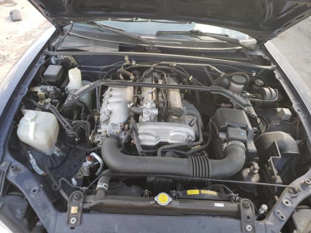 JM1NB353930303254 - 2003 MAZDA MX-5 MIATA BASE BLUE photo 11
