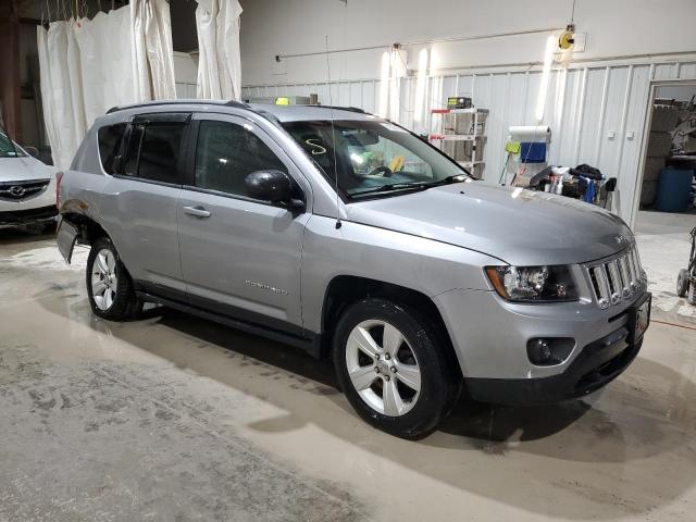 1C4NJDBB9GD756941 - 2016 JEEP COMPASS SPORT GRAY photo 4