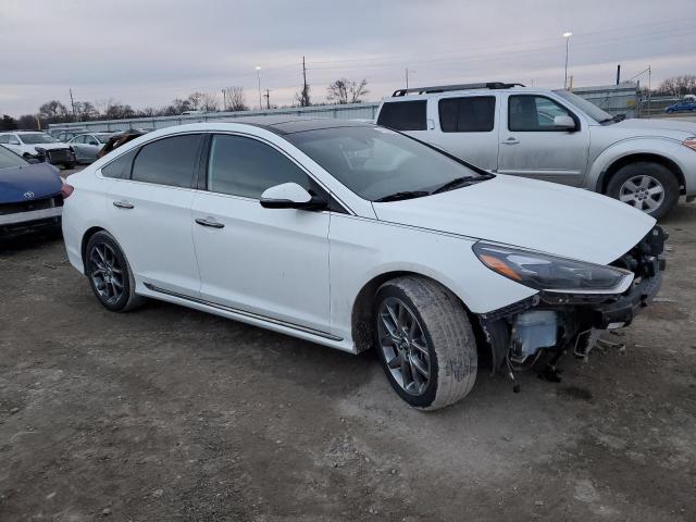 5NPE34AB3KH806280 - 2019 HYUNDAI SONATA LIMITED TURBO WHITE photo 4