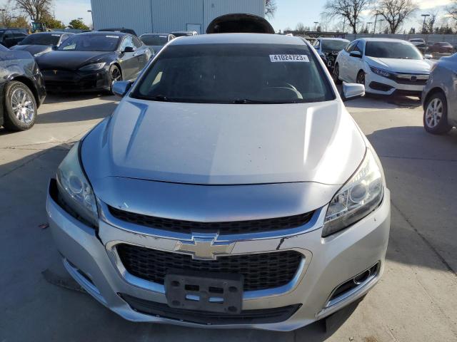 1G11F5SL7FF229524 - 2015 CHEVROLET MALIBU LTZ ვერცხლისფერი ფოტო 5